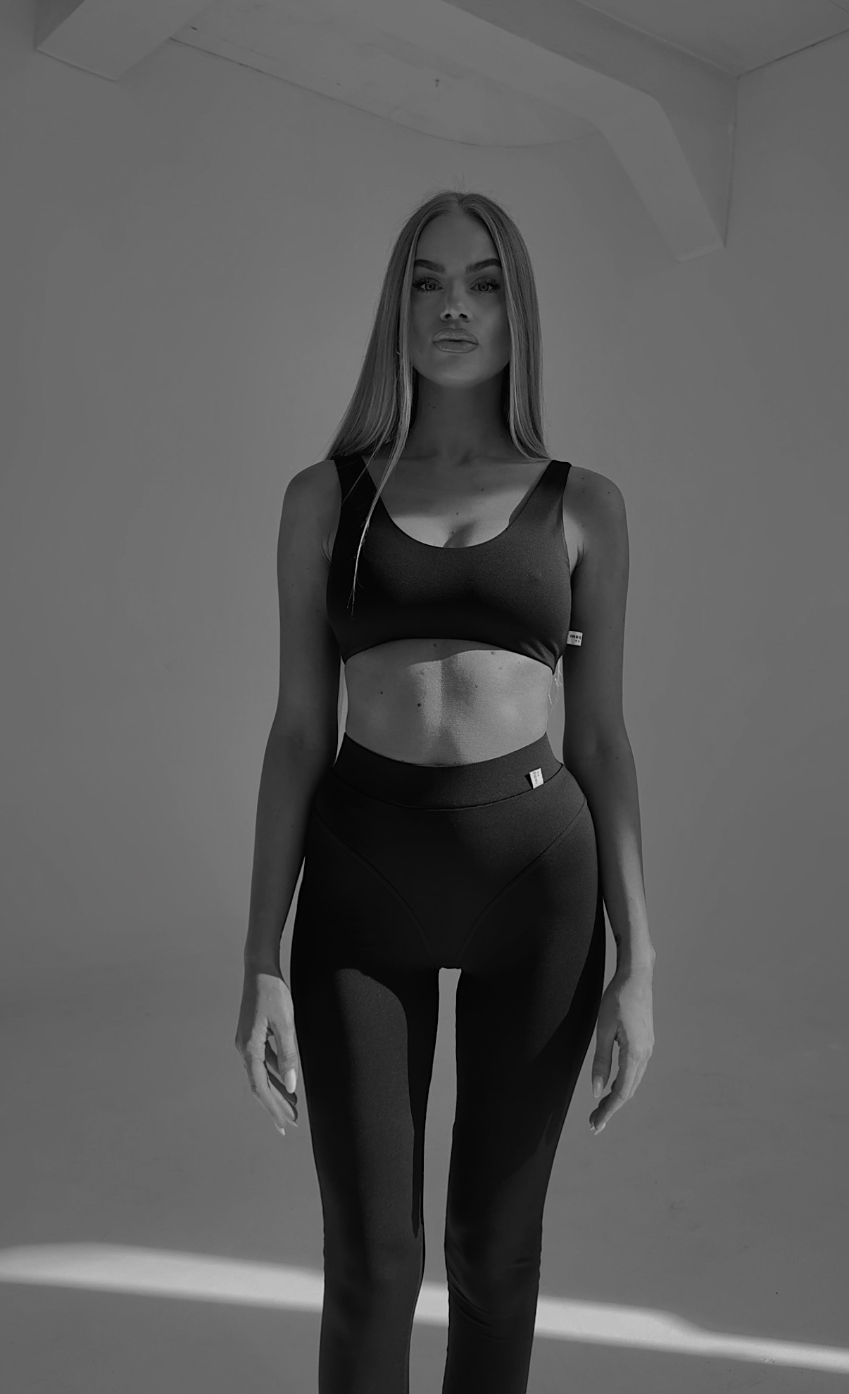 LEGY 90'S STYLE - Image 2