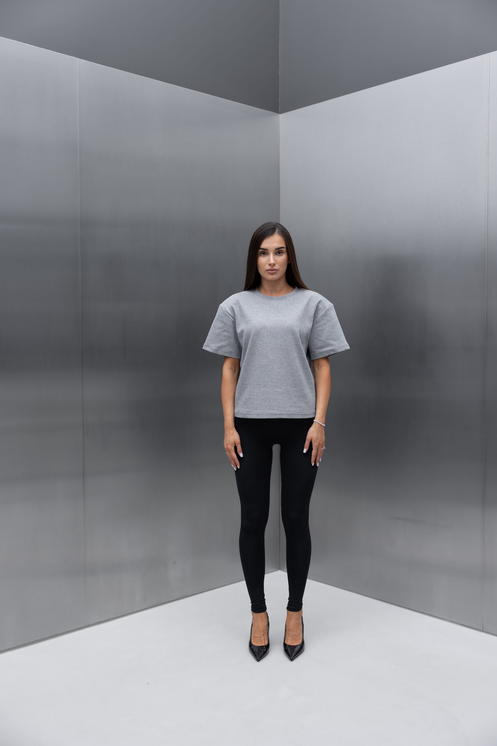 DARK MELANGE SHOULDERPAD T-SHIRT - Image 4