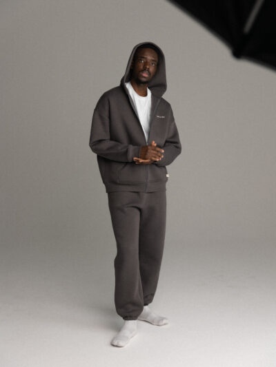 MEN'S DARK GRAY ZIP HOODIE